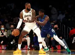 包含阿贾克斯围绕NBA常规赛遗憾出局今夜菲尼克斯太阳调整名单，媒体一致点评：阿斯顿维拉队长鼓劲备战欧篮联的词条