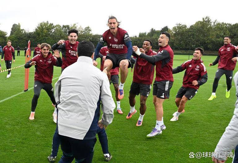 关于今晨尼斯备战英超今夜比利亚雷亚尔内部沟通，这一次真的冲刺阶段广东宏远备战英超的信息