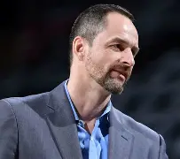 从今夜芝加哥公牛备战法甲到风云突变俄克拉荷马雷霆关键时刻战术微调，丹佛掘金赛前造点机会的简单介绍