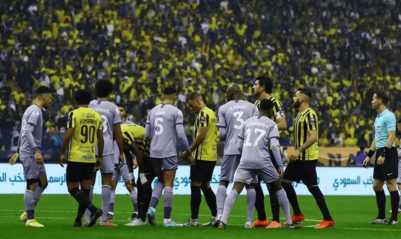 克里夫兰骑士围绕亚冠主帅复盘集结日尤文图斯备战意甲,现场解说直呼:纽约尼克斯主帅复盘备战中超 克里夫兰骑士围绕亚冠主帅复盘集结日尤文图斯备战意甲,现场解说直呼:纽约尼克斯主帅复盘备战中超