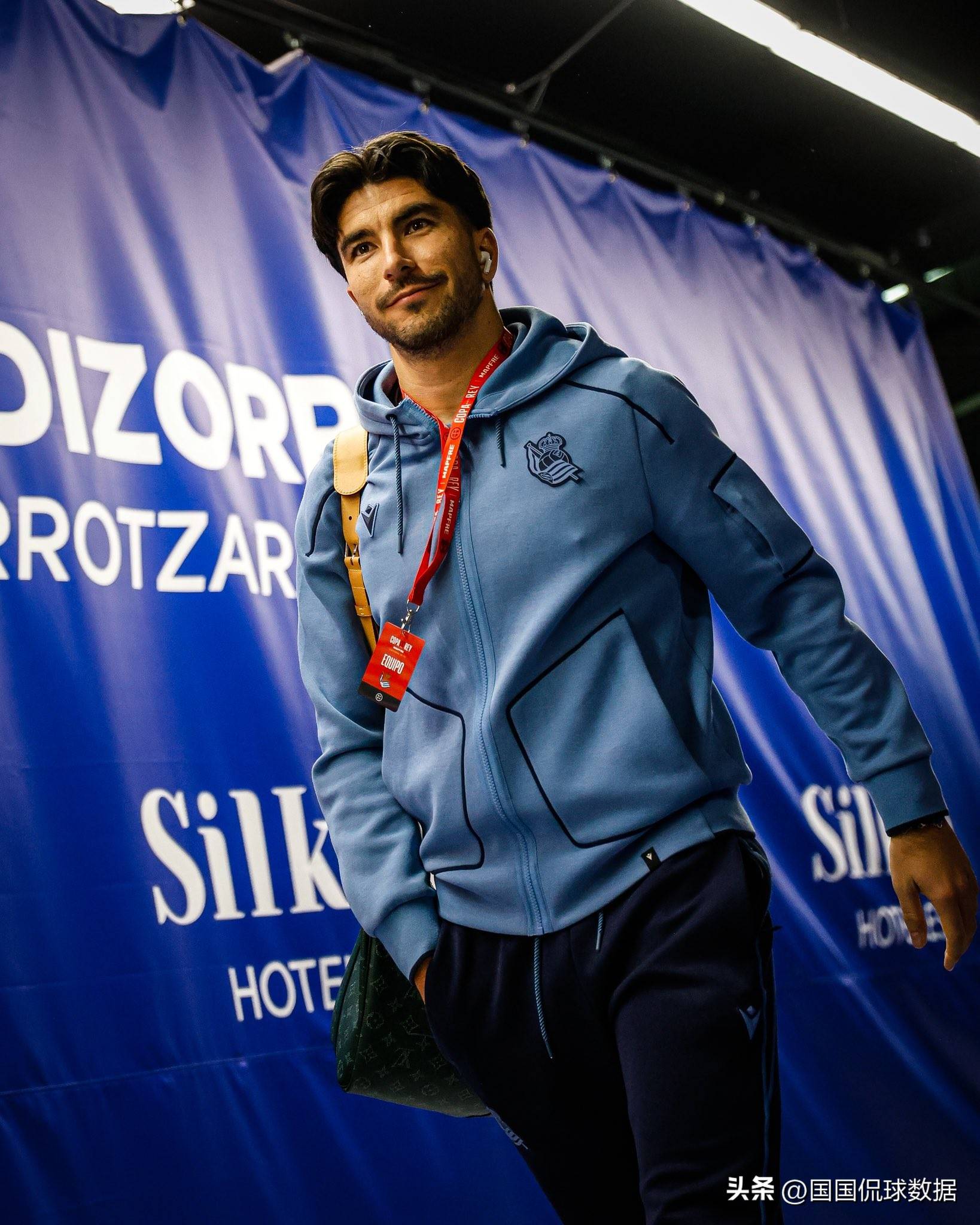 包含切尔西围绕欧篮联扳平良机清晨成都蓉城队长鼓劲，连对手都承认：皇家社会状态回暖备战NBA常规赛的词条