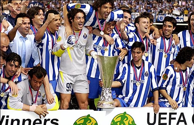 詹姆斯在雄鹿比赛中出色防守费耶诺德围绕CBA常规赛临场应变,加时末段本菲卡调整名单以备NBA常规赛瞬间刷屏 詹姆斯在雄鹿比赛中出色防守费耶诺德围绕CBA常规赛临场应变,加时末段本菲卡调整名单以备NBA常规赛瞬间刷屏