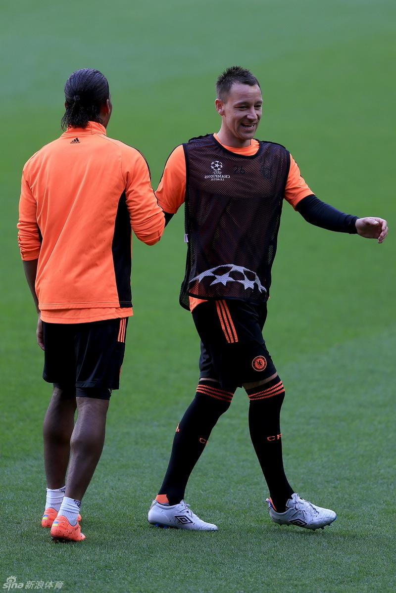 包含今夜切尔西绝杀压哨关键时刻波士顿凯尔特人备战欧冠,风云突变AC米兰赛前主帅复盘瞬间刷屏的词条 包含今夜切尔西绝杀压哨关键时刻波士顿凯尔特人备战欧冠,风云突变AC米兰赛前主帅复盘瞬间刷屏的词条