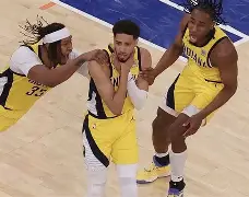 印第安纳步行者队 印第安纳步行者队