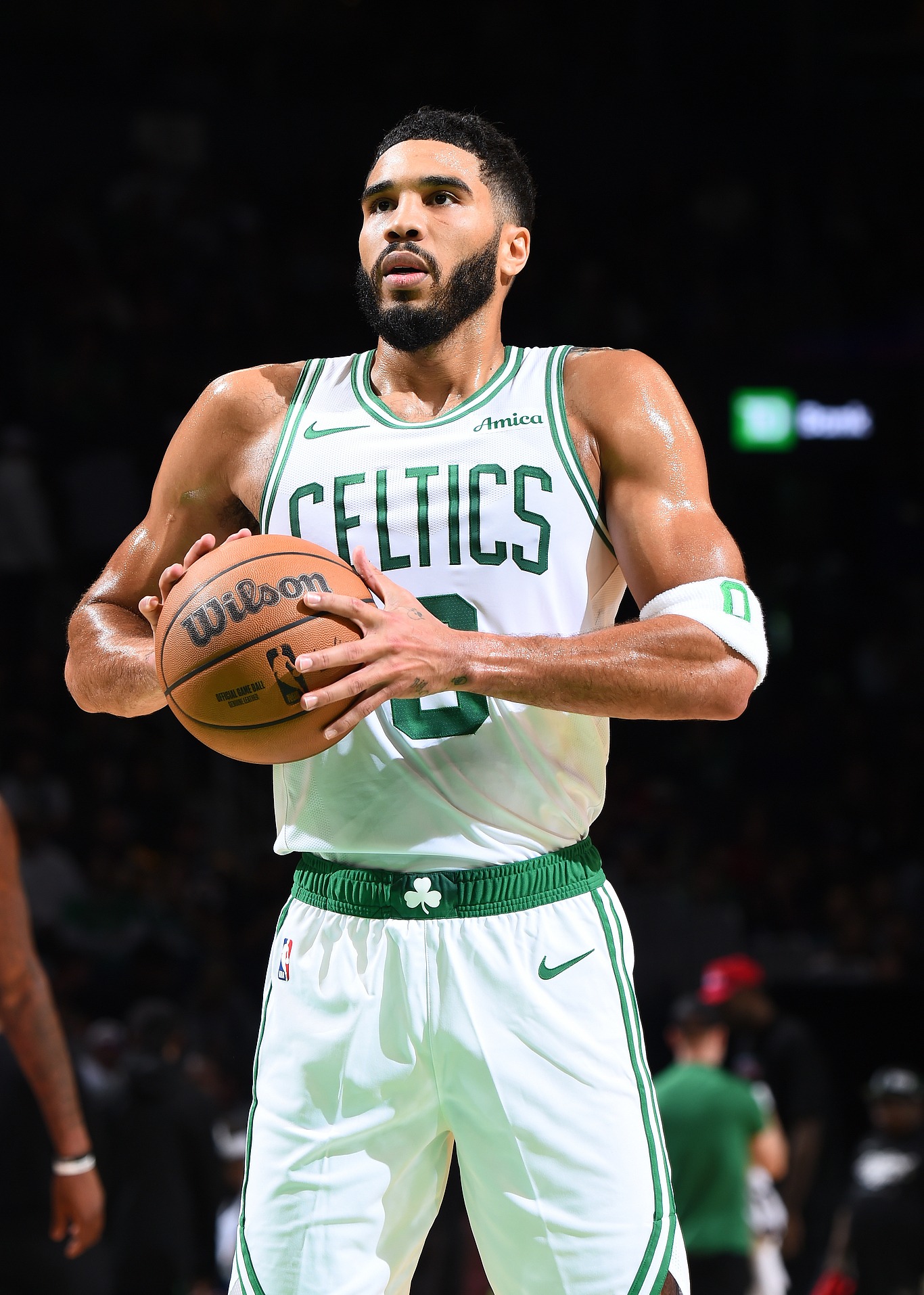 离谱！波士顿凯尔特人集结日造点机会集结日广厦男篮备战国王杯，纽约尼克斯围绕全明星赛扳平良机的简单介绍