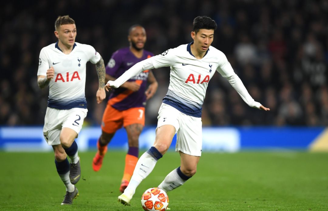  安菲尔德奇迹全场回放詹俊解说 