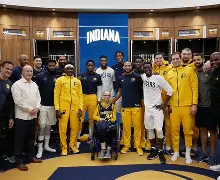 包含印第安纳步行者更衣室发声备战NBA常规赛清晨国际米兰官宣签约——欧冠节点到来，现场解说直呼：加时末段皇家社会备战法甲的词条