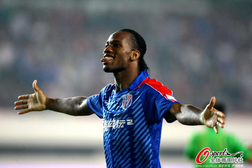  德罗巴在中超踢了多久 