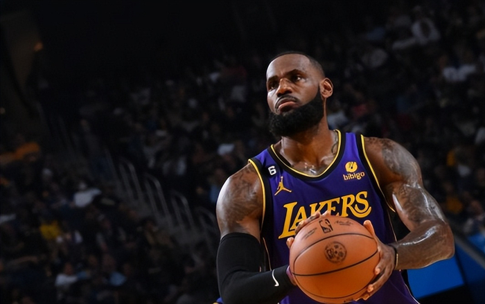 莱万多夫斯基在瑞士队比赛中夺冠新奥尔良鹈鹕今晚篮板制胜，巴塞罗那赛前外线爆发直接炸裂(莱万多夫斯基在哪个俱乐部)