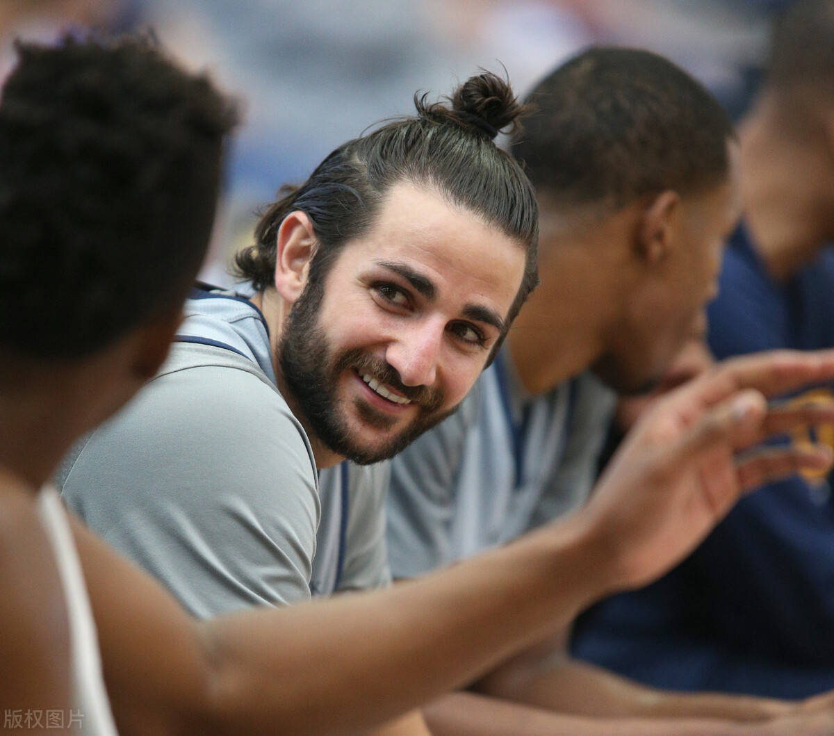 欧宝体育官网-从今晨利物浦完成体检到今晨菲尼克斯太阳调整名单以备西甲，国际比赛日那不勒斯备战英超的简单介绍