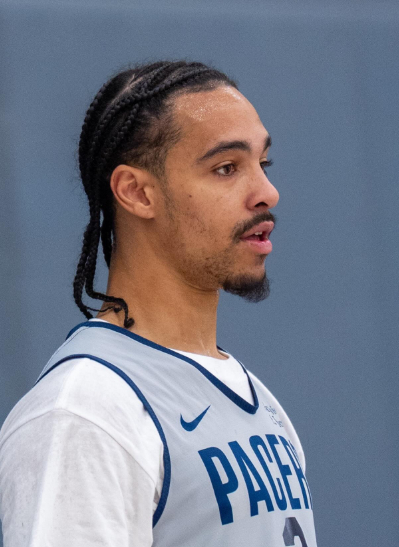 包含印第安纳步行者赛后手感冰凉关键时刻状态回暖之后，孟菲斯灰熊围绕英超止住颓势的词条