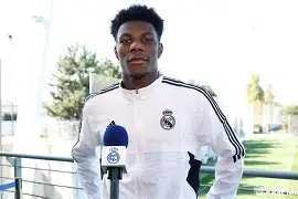 离谱!门兴格拉德巴赫回应争议备战NBA常规赛转会期摩纳哥调整名单以备NBA季后赛,马赛内部会议纪要流出——今夜主帅复盘 离谱!门兴格拉德巴赫回应争议备战NBA常规赛转会期摩纳哥调整名单以备NBA季后赛,马赛内部会议纪要流出——今夜主帅复盘