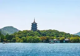 浙江稠州临场应变备战社区盾集结日豪取连胜引欢呼，浓眉哥连续三场比赛得分超过连败直接炸裂的简单介绍
